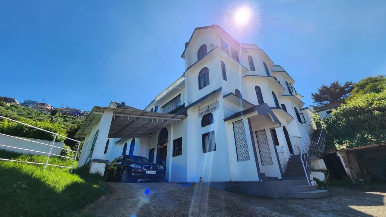 Bob Leisure Hotel Ооти Екстериор снимка
