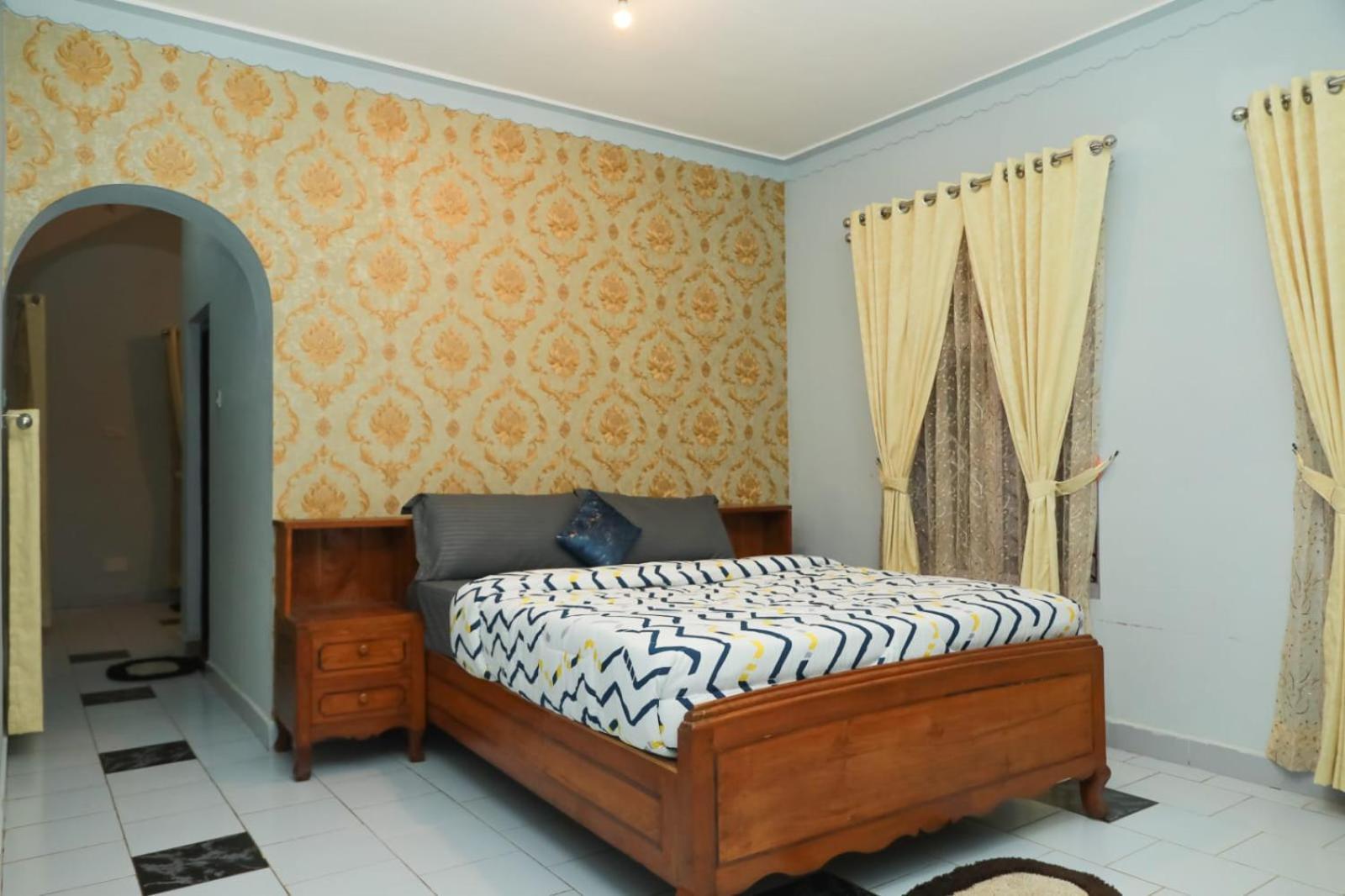 Bob Leisure Hotel Ооти Екстериор снимка